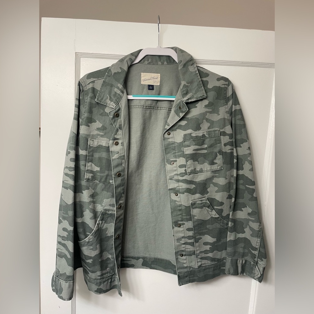 Universal Thread Camo Denim Jacket - Size Small